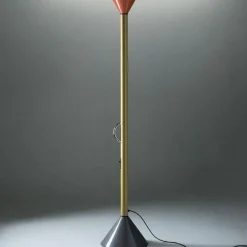 Callimaco H200 szary bazowa stopa złoty chrom ciało czerwony klosz - Artemide - lampa podłogowa