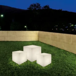 Cumulus Cube M - Nowodvorski - lampa podłogowa zewnętrzna