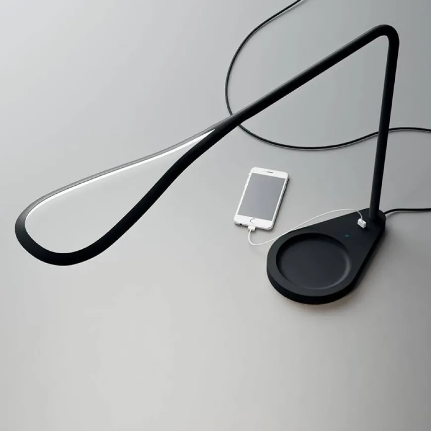 Kinx L67 czarny - Fontana Arte - lampa biurkowa