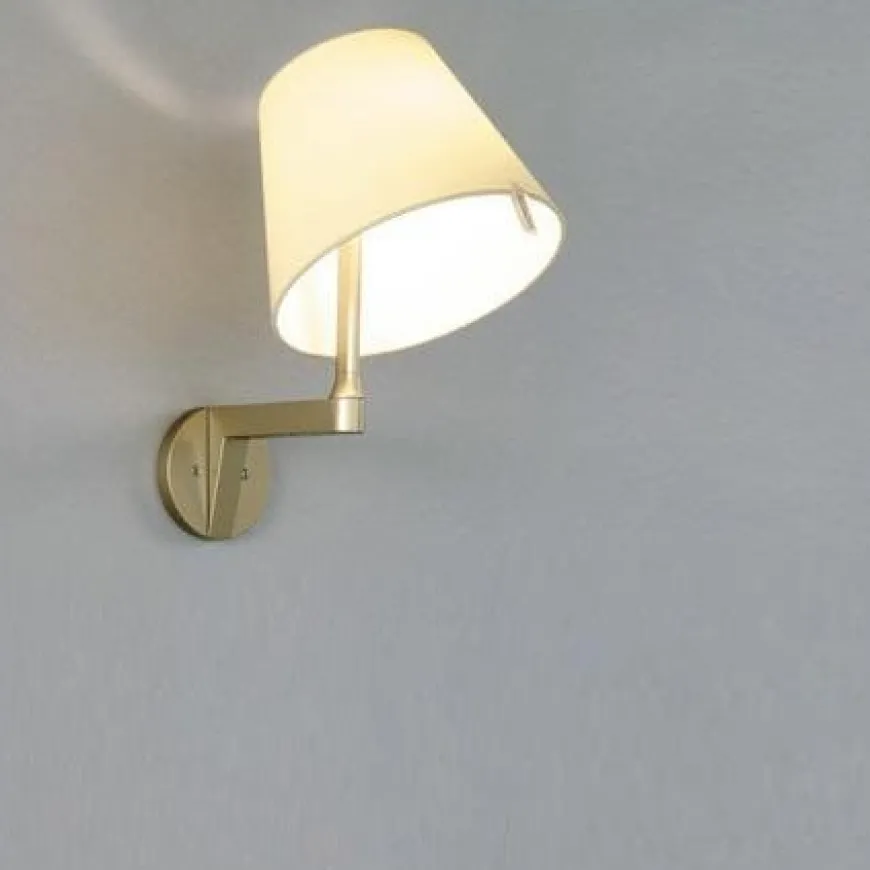 Melampo Ø23 kremowy - Artemide - lampa ścienna
