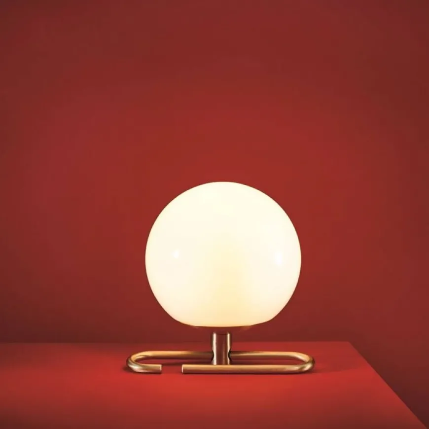 Nh1217 L16 mosiądz - Artemide - lampa biurkowa