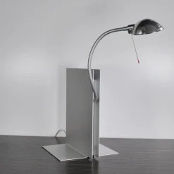 Oskar aluminium - Ingo Maurer - lampa biurkowa
